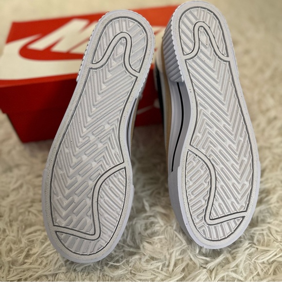 Nike Women's Court Legacy Lift White and Black Sneakers - Picture 3 of 5